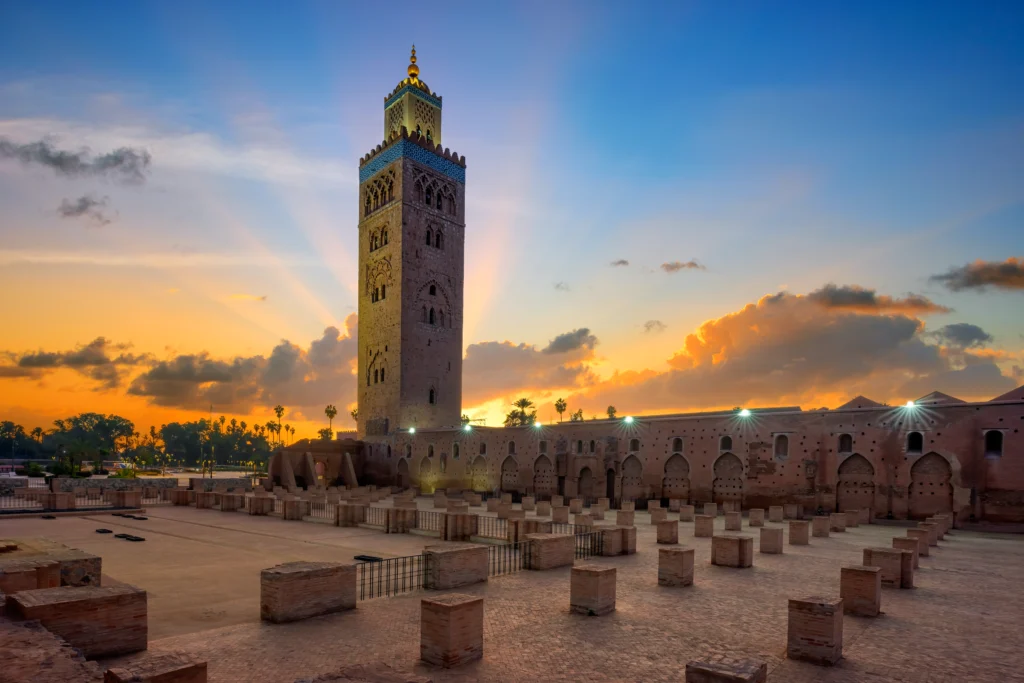 Que faire à Marrakech ? Guide complet des activités, excursions et expériences à réserver 2 Place Jemaa el-Fna Marrakech