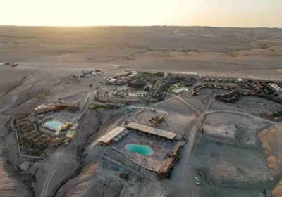 Dromadaire ou Quad + Accès piscine et dîner au Bédouin + Transport