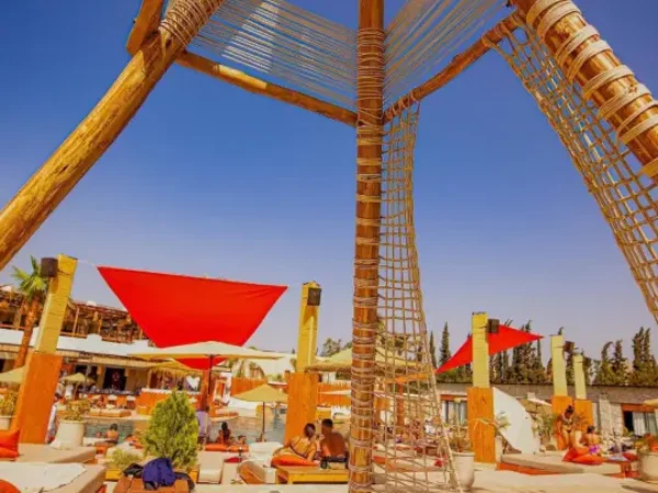 CAFÉ DEL MAR