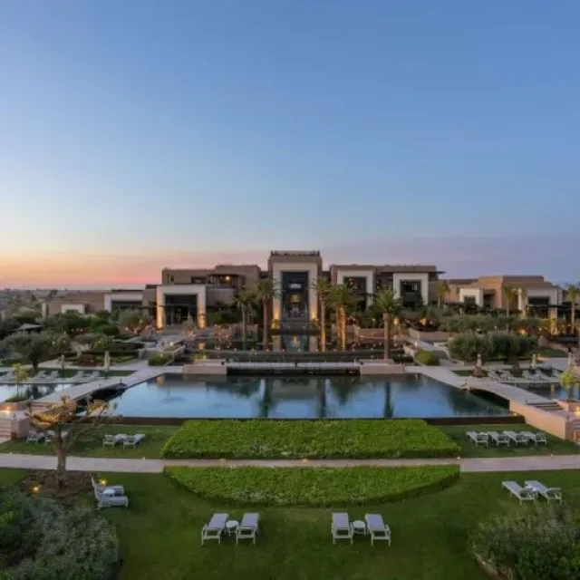 FAIRMONT ROYAL PALM