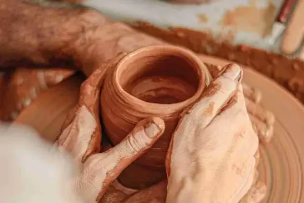 Shooting romantique à la poterie